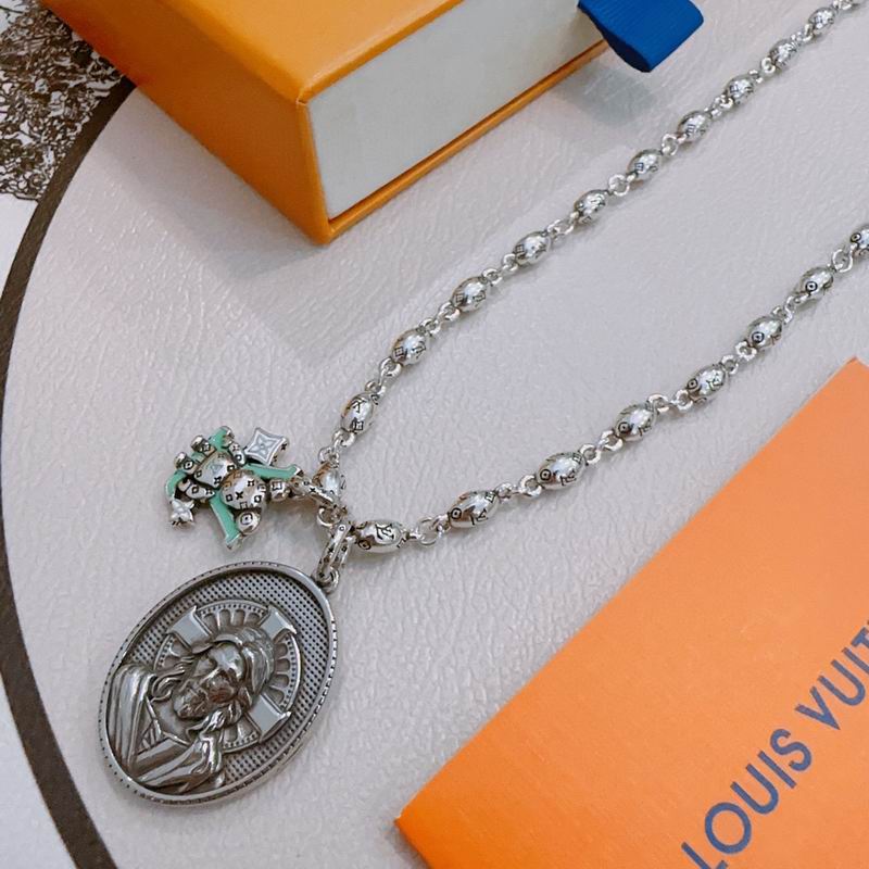 Lv Necklace 02yxs14 (5)
