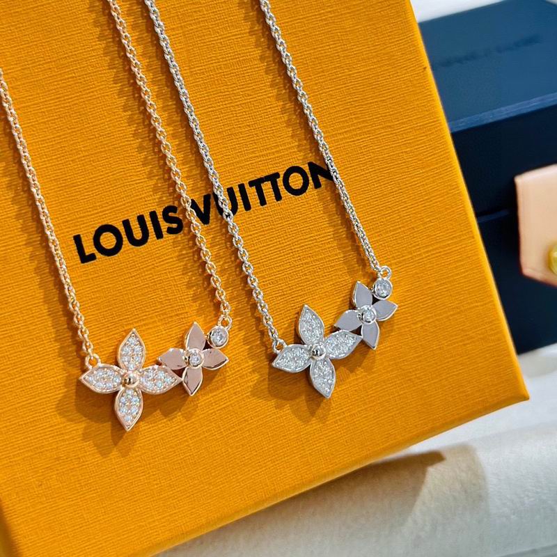 Lv Necklace 02yxs18 (4)