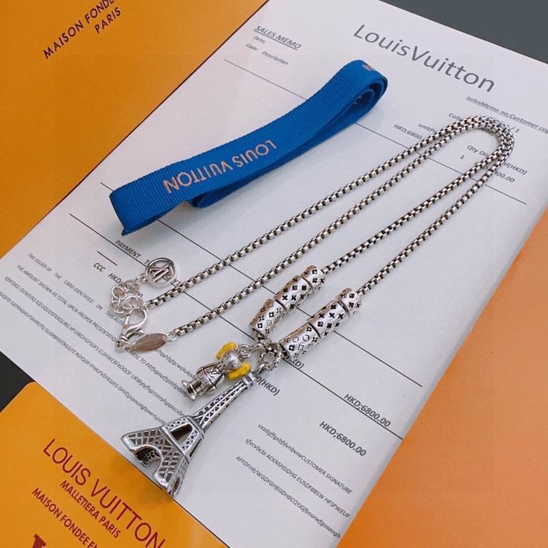 Lv Necklace 02yxs33 (2)