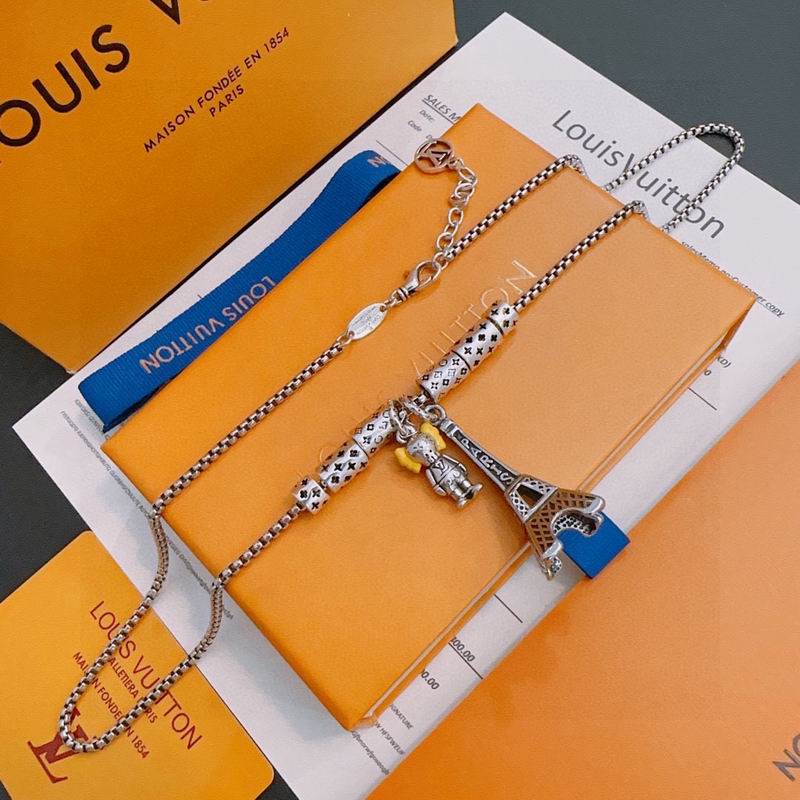 Lv Necklace 02yxs33 (6)