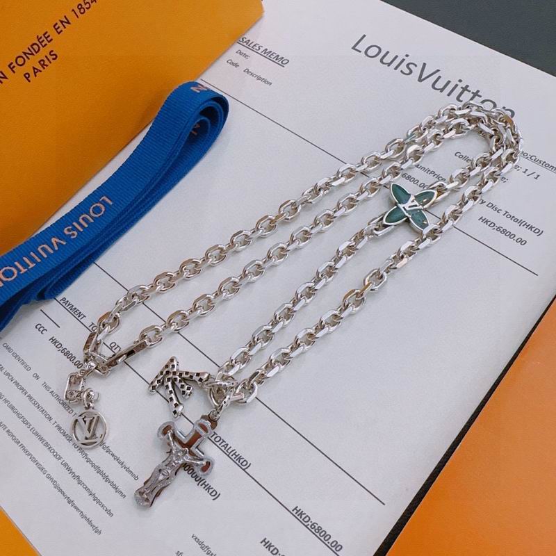 Lv Necklace 02yxs34 (1)