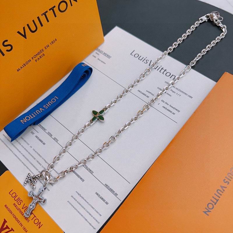 Lv Necklace 02yxs34 (5)
