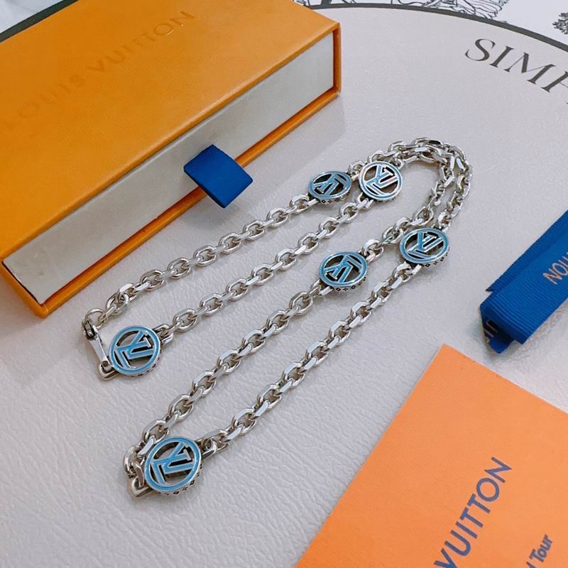 Lv Necklace 02yxs39 (6)