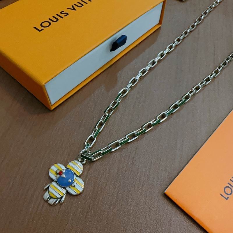 Lv Necklace 02yxs43 (4)