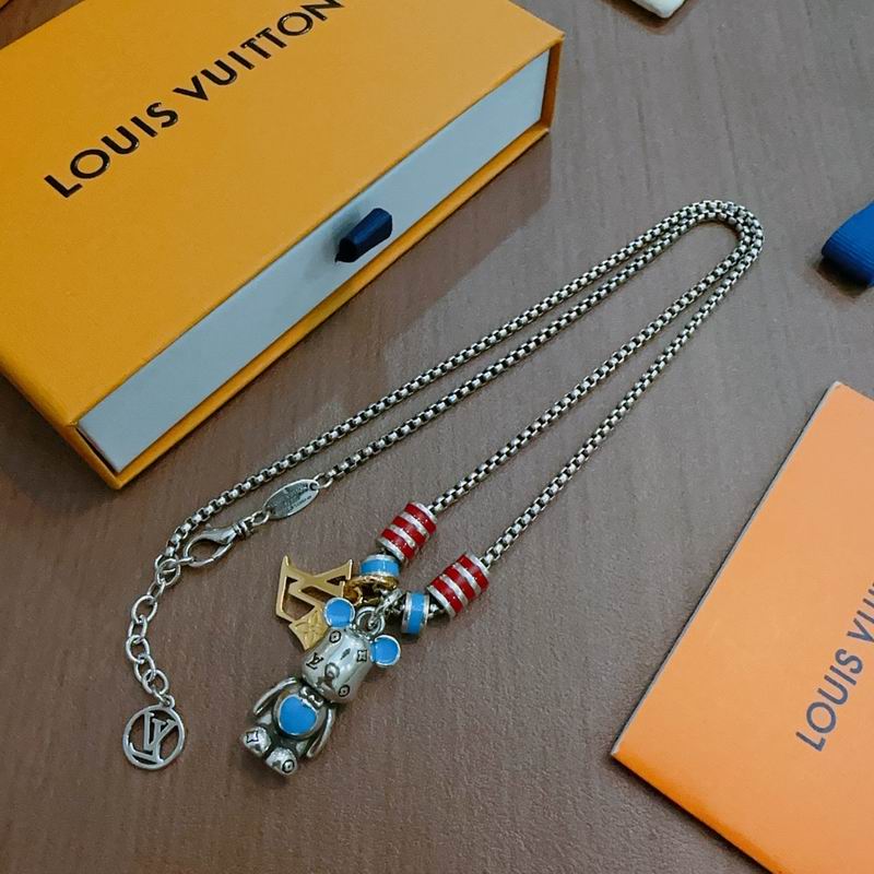 Lv Necklace 02yxs44 (3)
