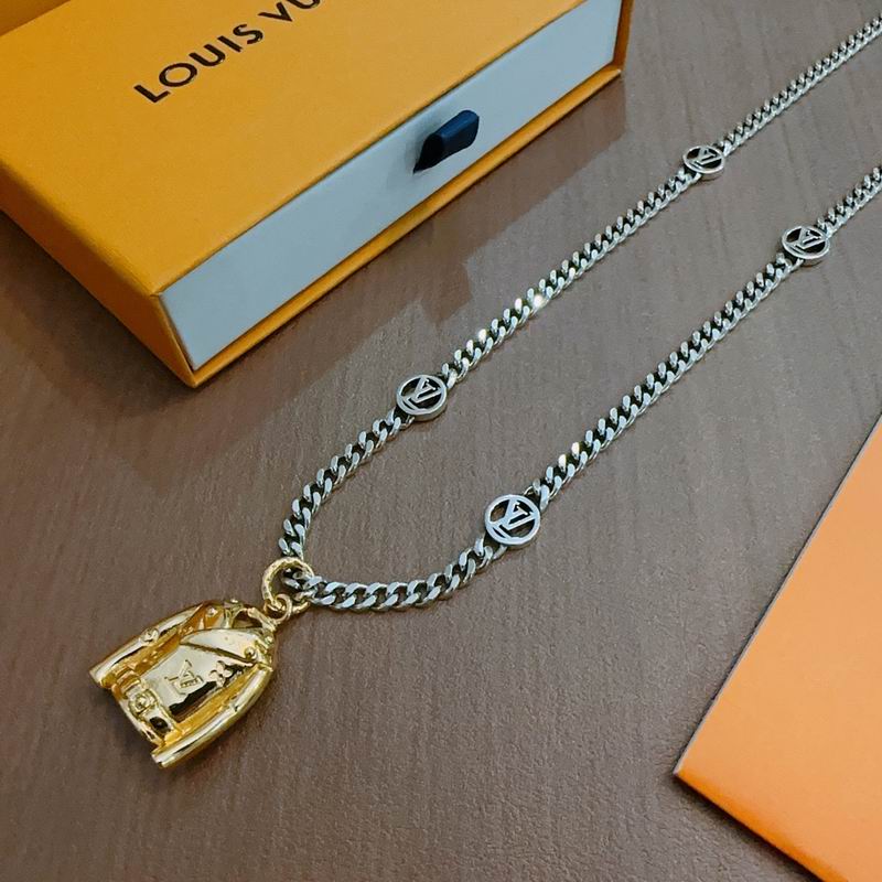 Lv Necklace 02yxs46 (2)
