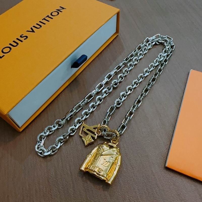Lv Necklace 02yxs50 (4)