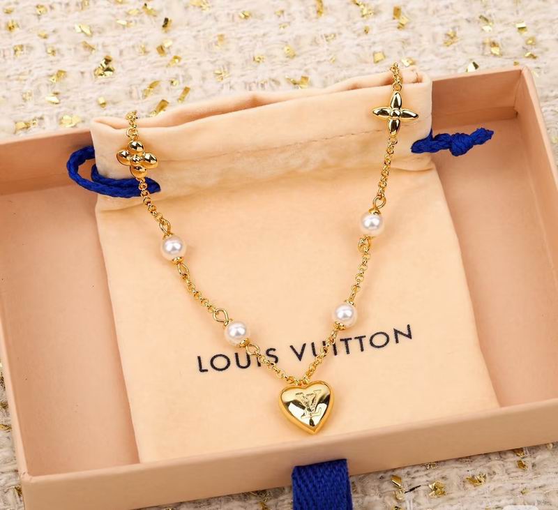 Lv Necklace 03yxs105 (2)