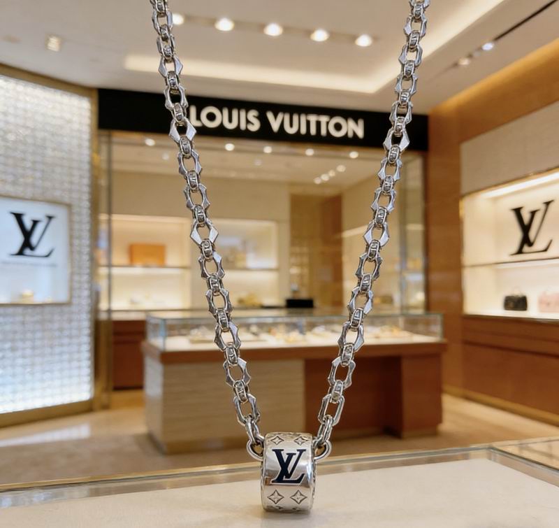 Lv Necklace 03yxs117 (3)