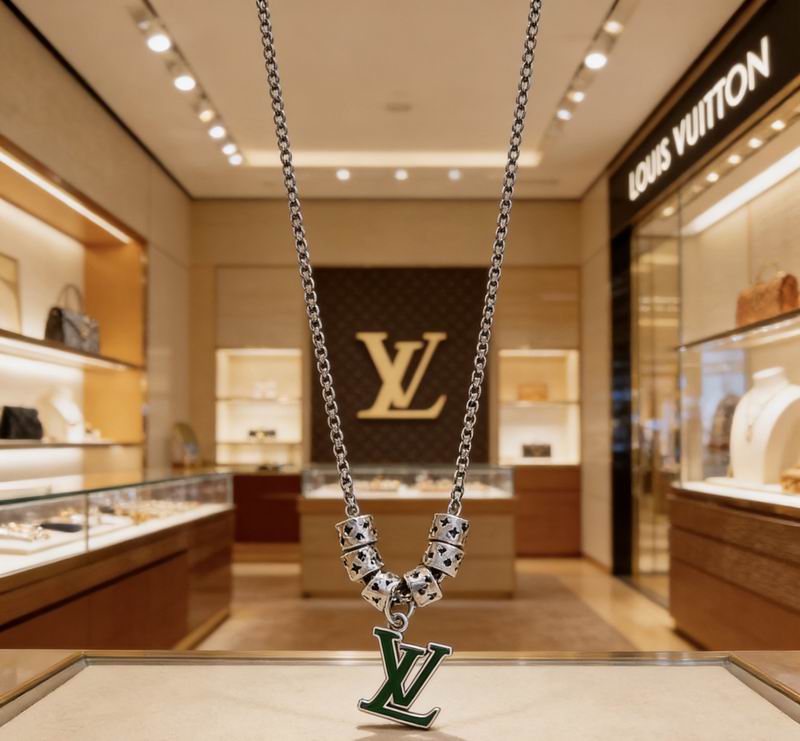 Lv Necklace 03yxs120 (1)