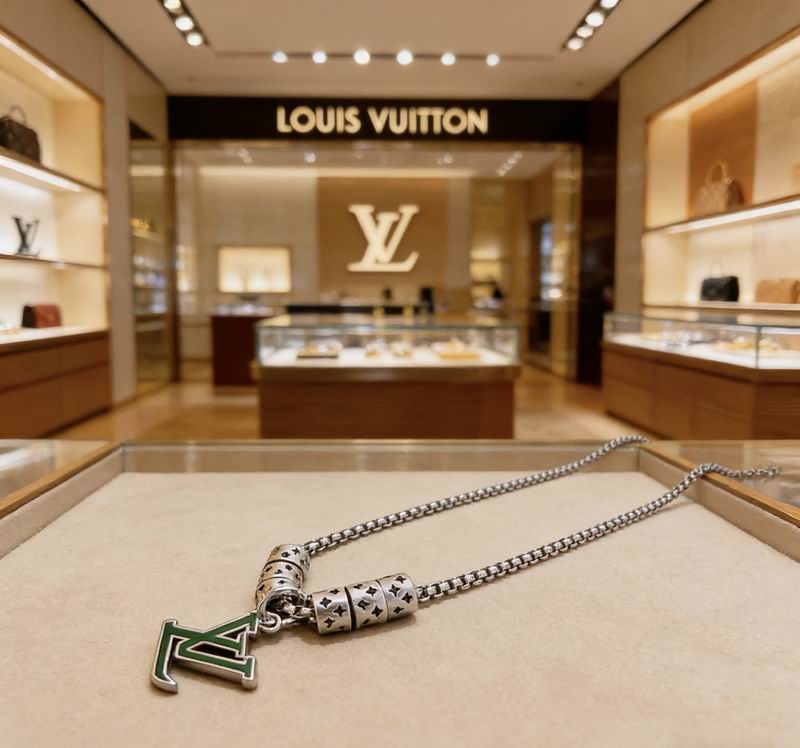 Lv Necklace 03yxs120 (2)