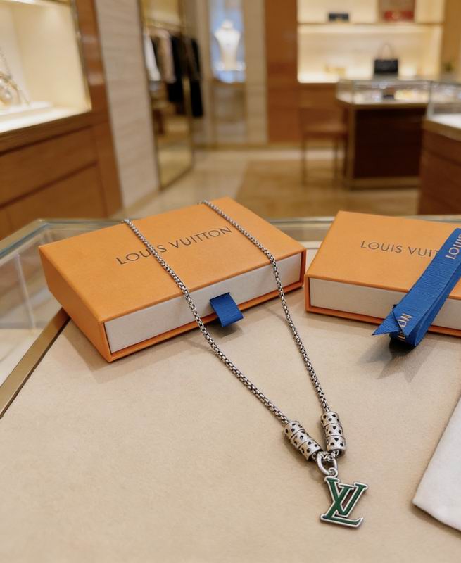 Lv Necklace 03yxs120 (3)