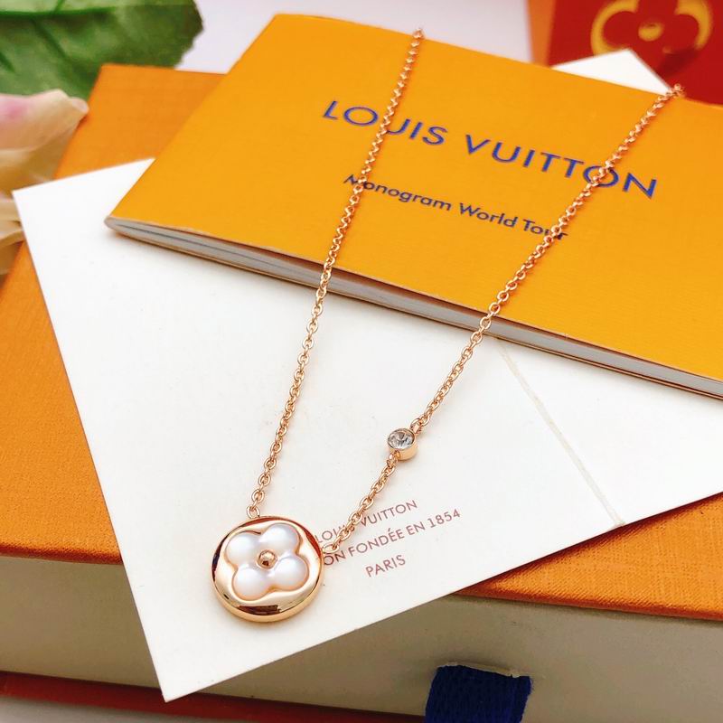 Lv Necklace 03yxs124 (2)