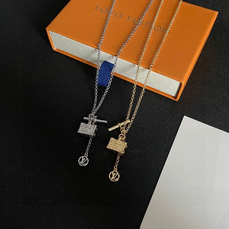 Lv Necklace 03yxs136 (2)