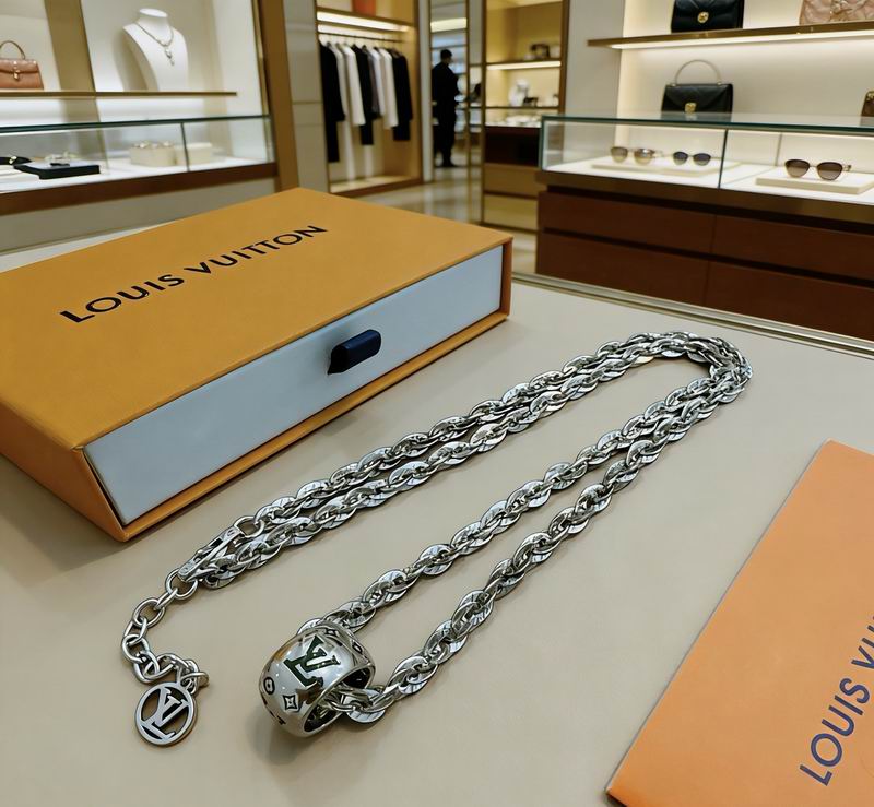 Lv Necklace 03yxs152 (2)