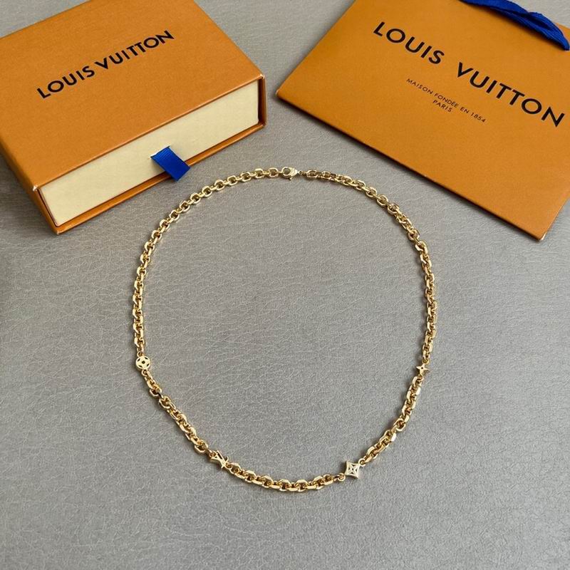 Lv Necklace 03yxs156 (9)