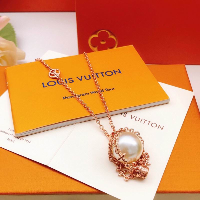 Lv Necklace 03yxs94 (4)