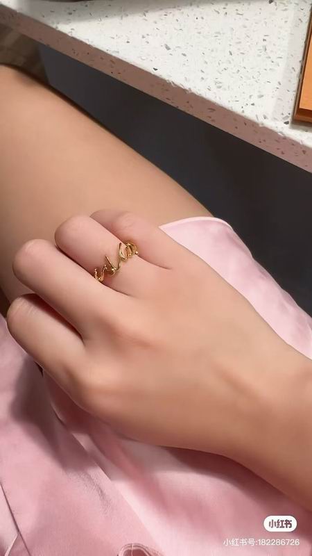 Lv Ring 02yxs14 (2)
