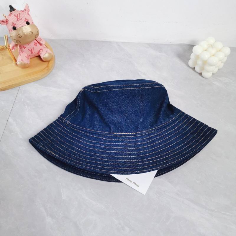 MIumiu Hat dx (1803)