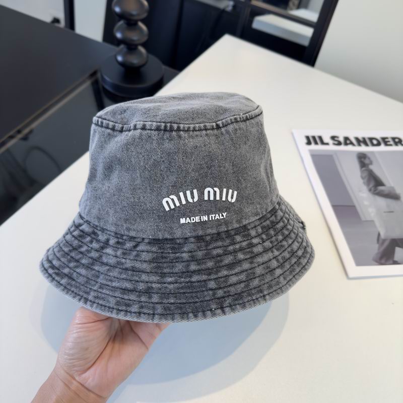 MIumiu Hat dx (2024)