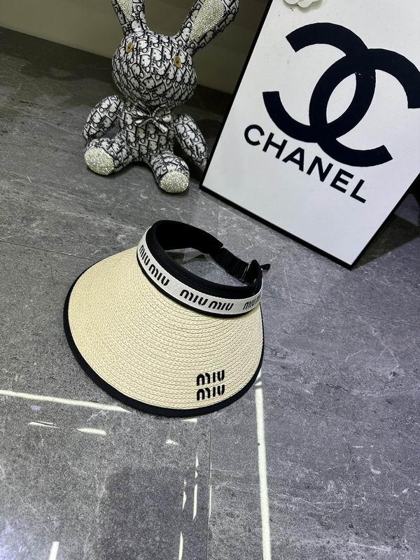MIumiu Visor dx (1696)