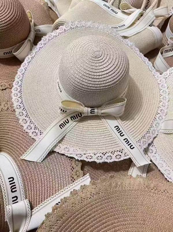 MIumiu top hat dx (2176)