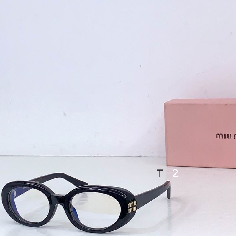 MiuMiu  B09 52 21 140 b06