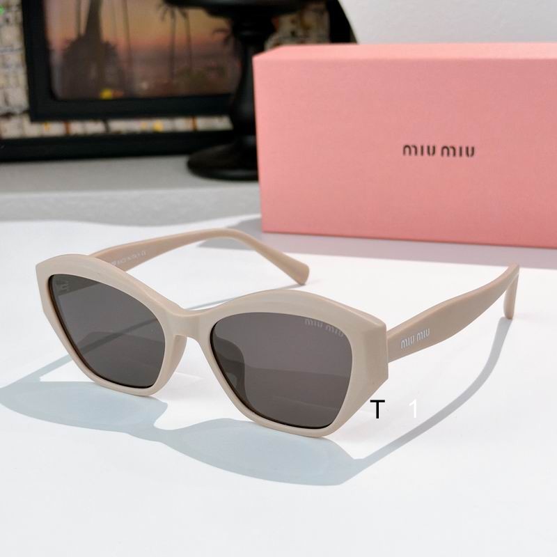 MiuMiu 0401 a02