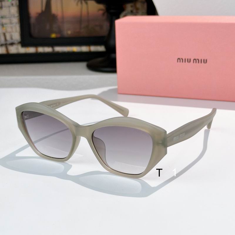 MiuMiu 0401 a04