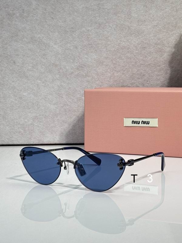 MiuMiu 165AV 61 19-142 c05