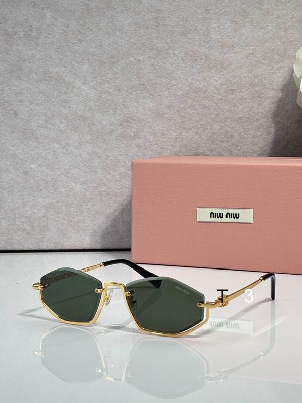 MiuMiu 1746S 55 18-145 c07