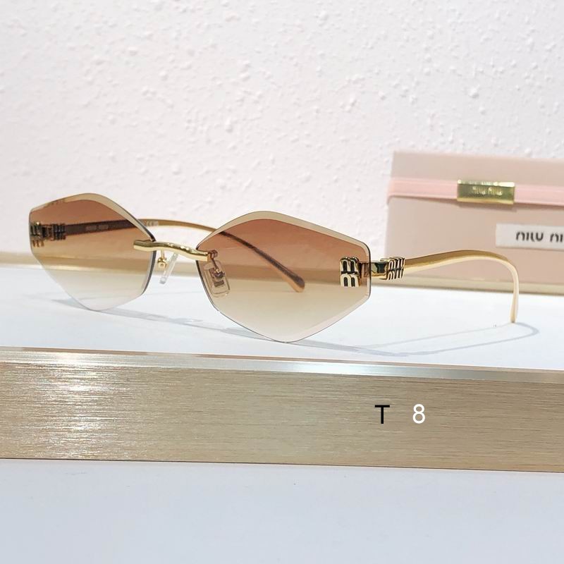 MiuMiu 1897 62 17-145 a06