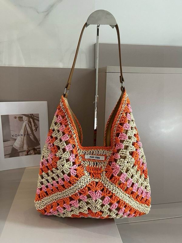 Miumiu 54X36cm dx (29)