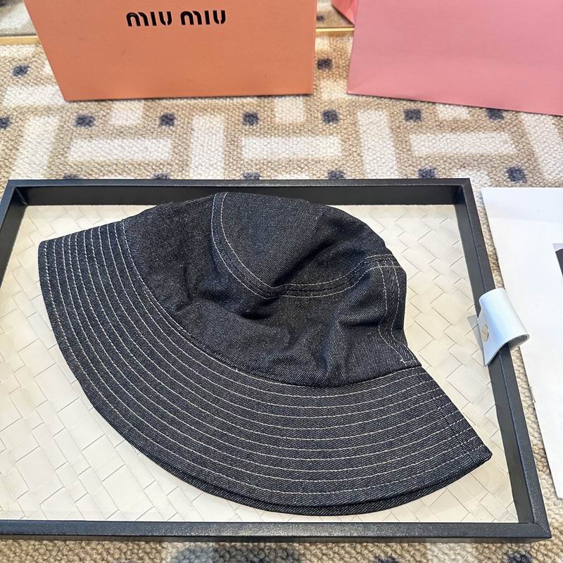 Miumiu Hat dx (701)