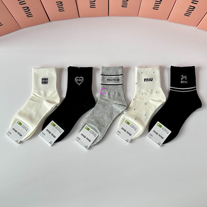 Miumiu Socks (23)