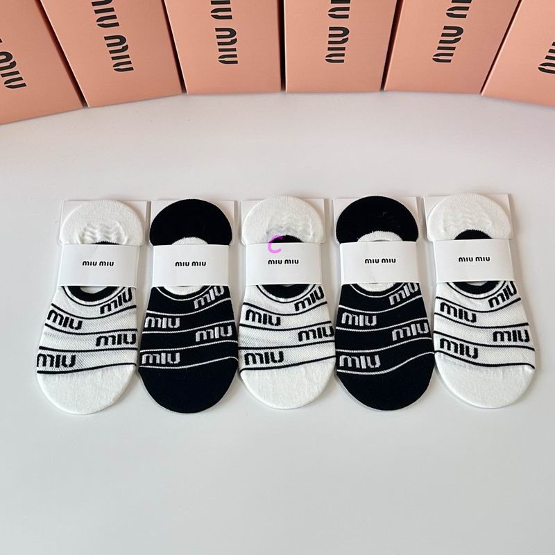 Miumiu Socks (24)