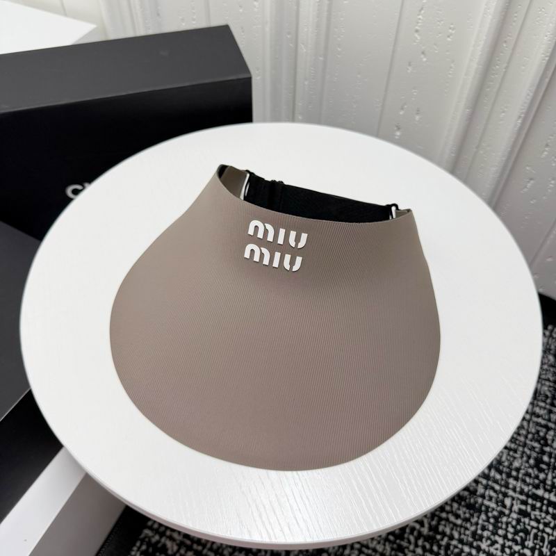 Miumiu Visor dx (890)