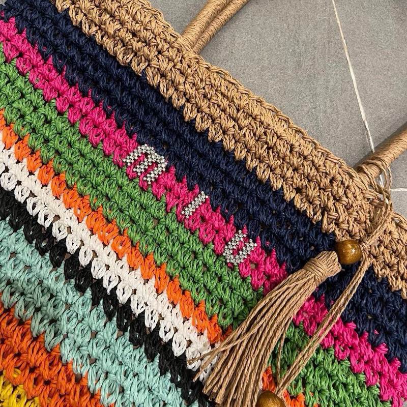 Miumiu beach bag dx (27)