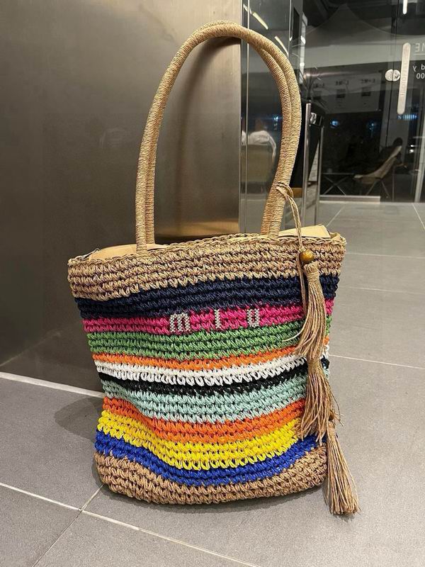 Miumiu beach bag dx (29)