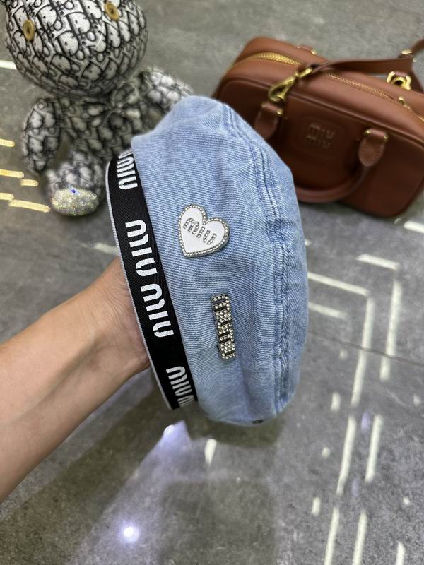 Miumiu beret dx (219)