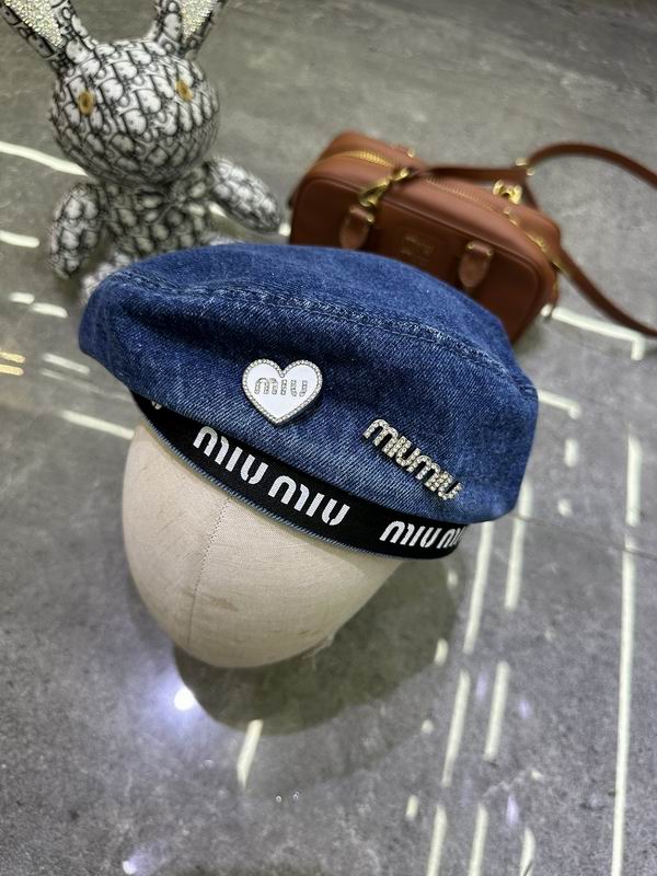 Miumiu beret dx (224)