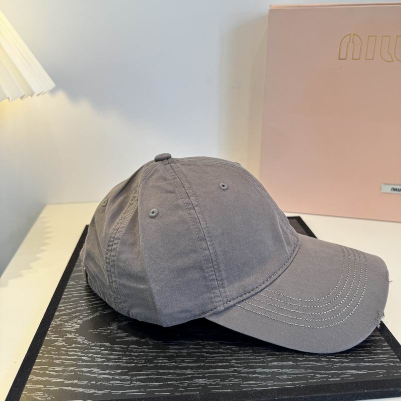 Miumiu cap dx (1013)