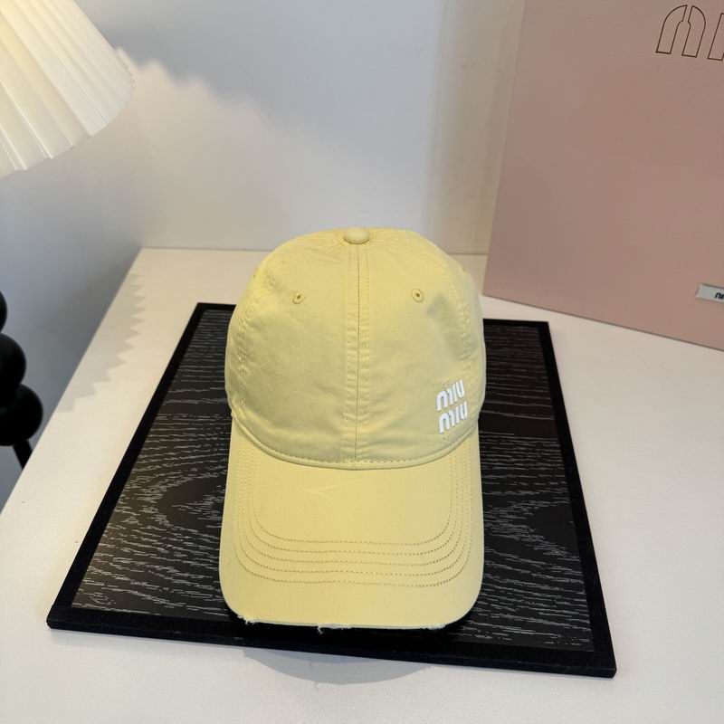 Miumiu cap dx (1032)