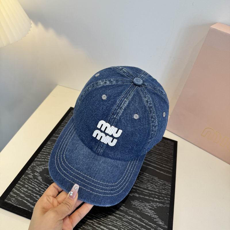 Miumiu cap dx (1038)