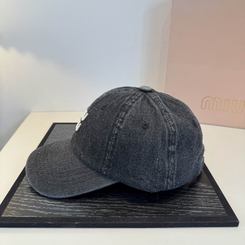 Miumiu cap dx (1057)