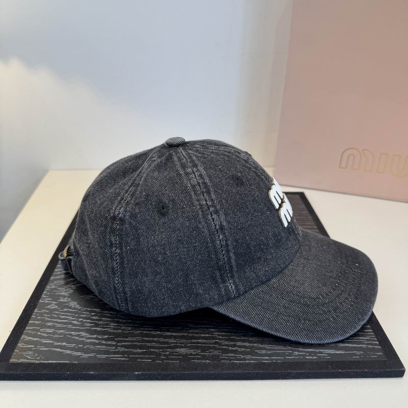 Miumiu cap dx (1058)