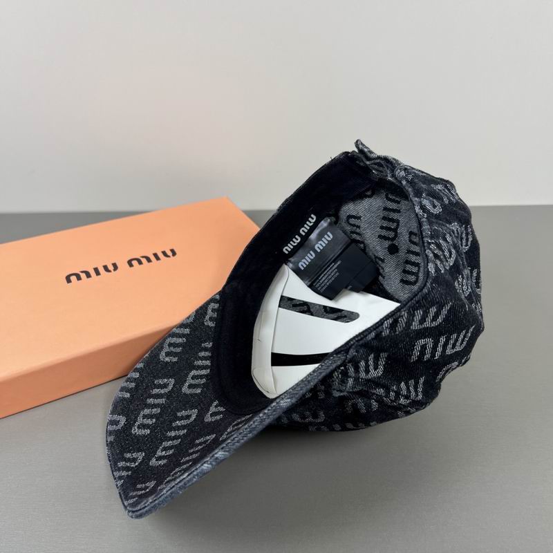 Miumiu cap dx (1087)
