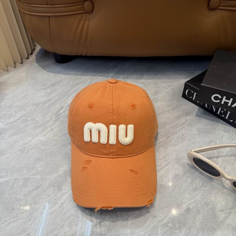 Miumiu cap dx (110)