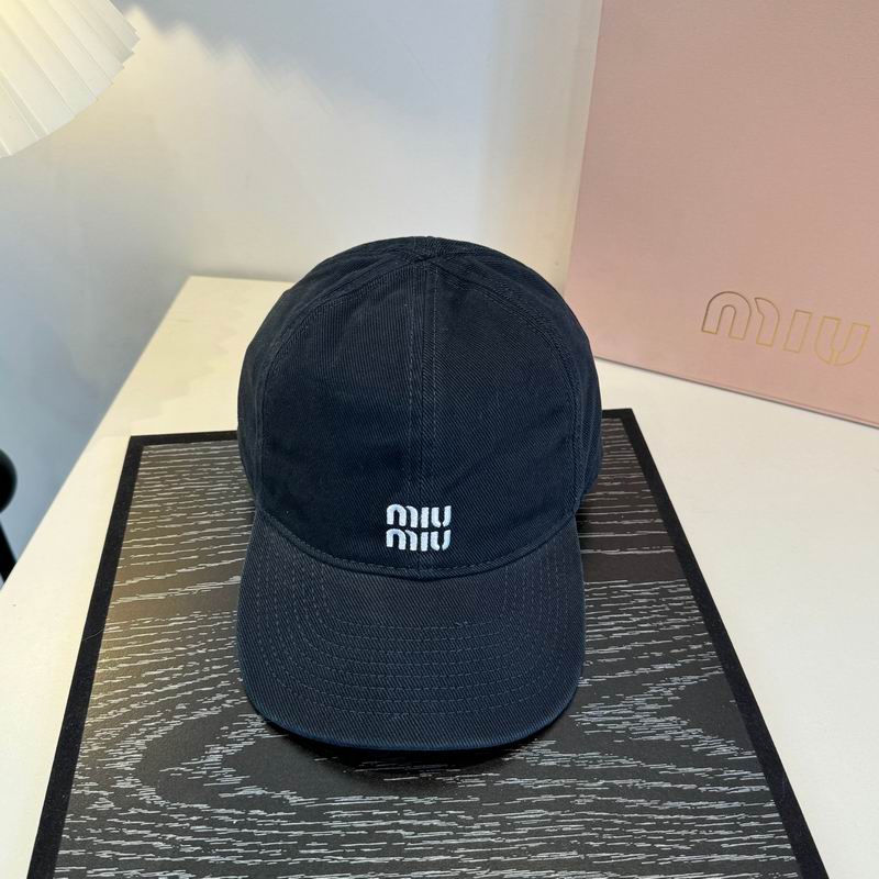 Miumiu cap dx (1138)