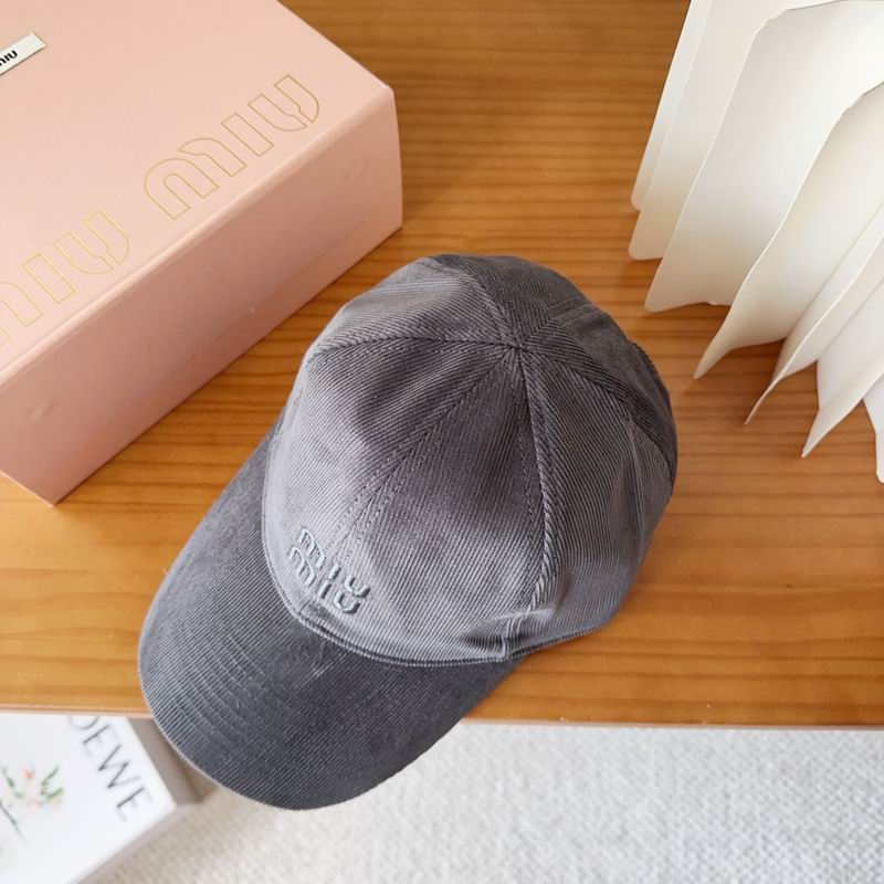 Miumiu cap dx (1283)